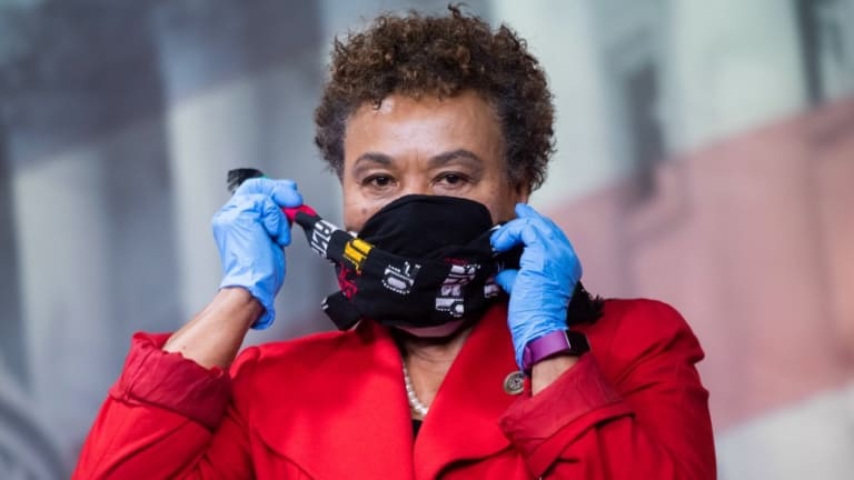 Rep. Barbara Lee Unveils Plan to Cut Up to $350 Billion From Pentagon