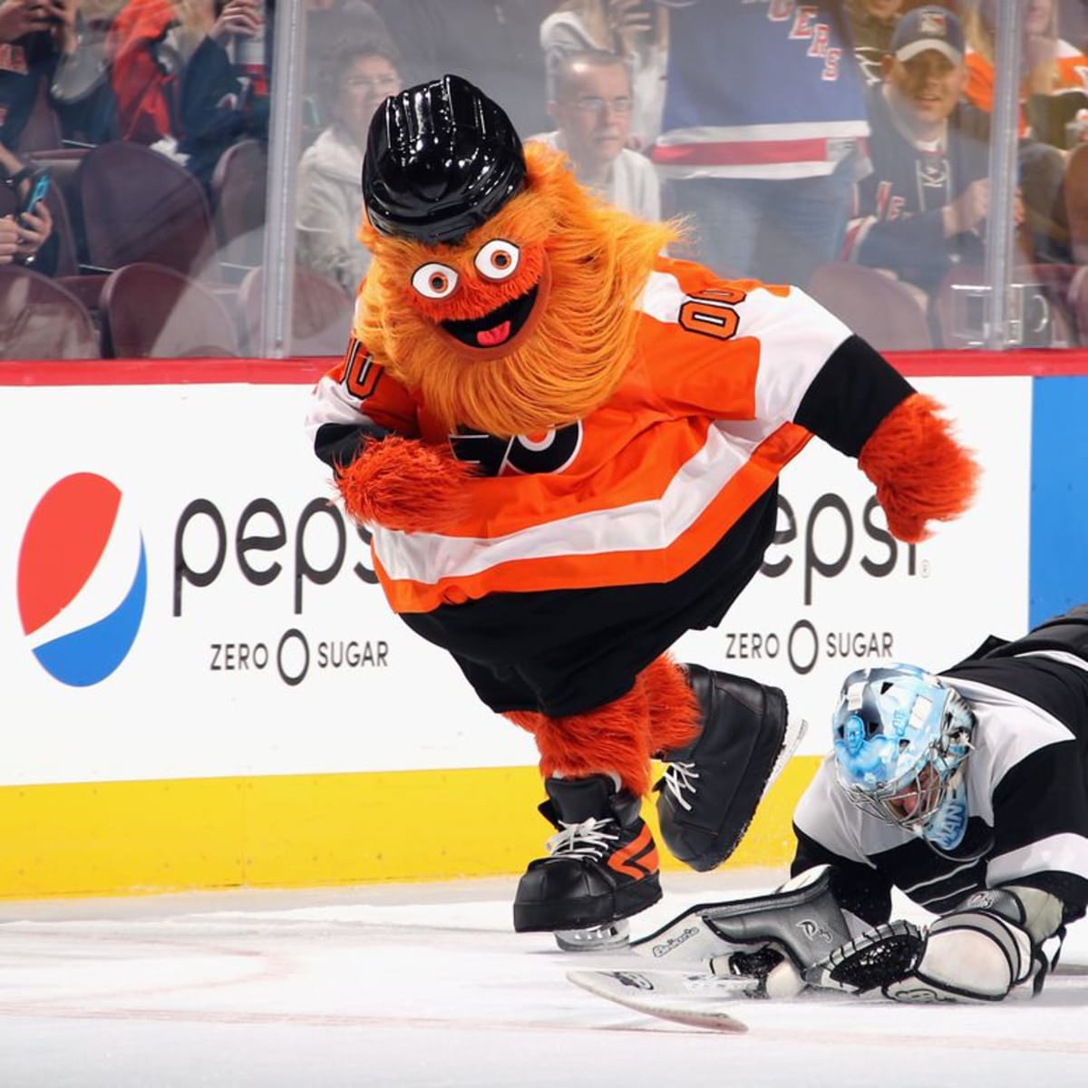 A Gritty Story: How Flyers Mascot Went from Loathed to Lovable Symbol of  Philly, News, Scores, Highlights, Stats, and Rumors